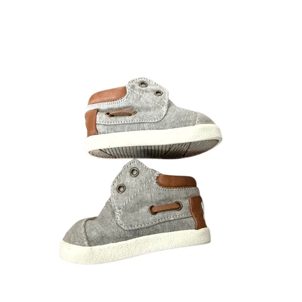 Toms Kids Bimini Canvas High-Top Shoes in Gray and Tan-Size 4